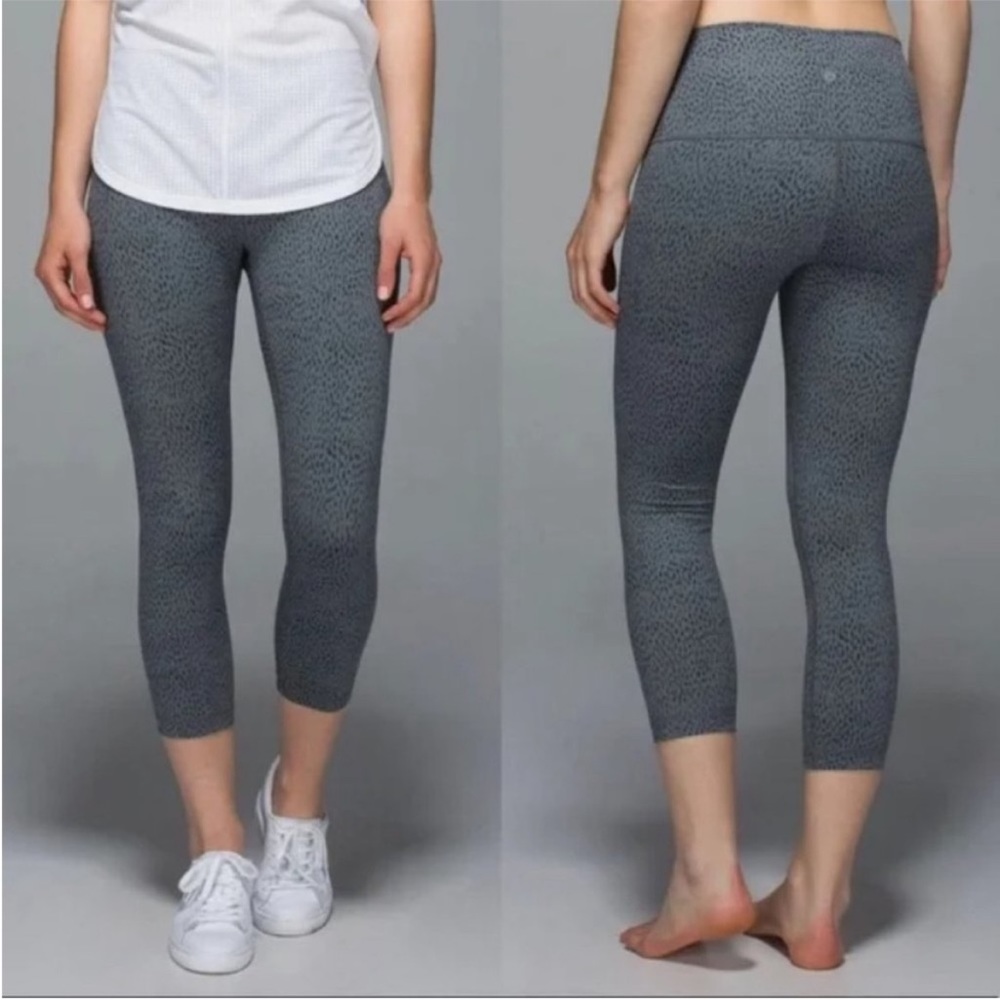 Lululemon Wunder Under Crop Leggings II Full-On Luon Roll Down 4